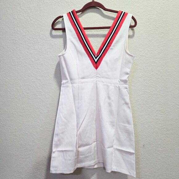 BNWT Anthropologie English Factory Pinky White Sleeveless V-Neck Mini Dress - Picture 5 of 9